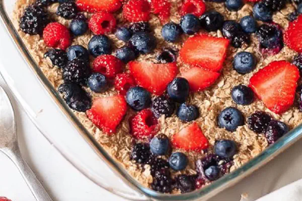 Muffins de Maçã e Mirtilo com Nozes