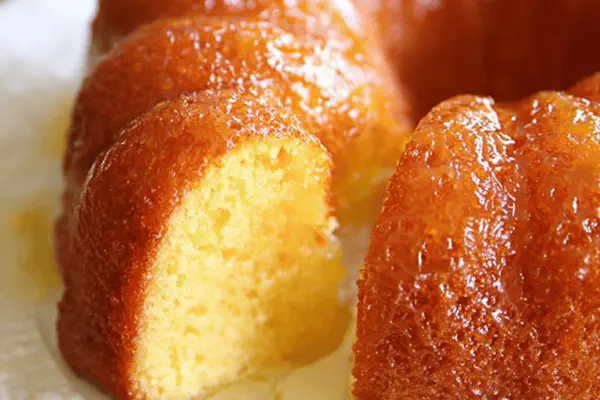 Bolo Pão de Mel Cereja