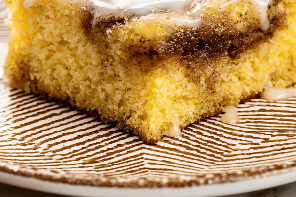 Bolo Funil com Canela