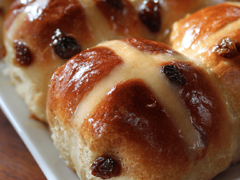 Brioches com Frutas Secas