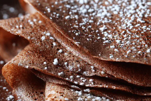 Rabanada com Coulis de Morango