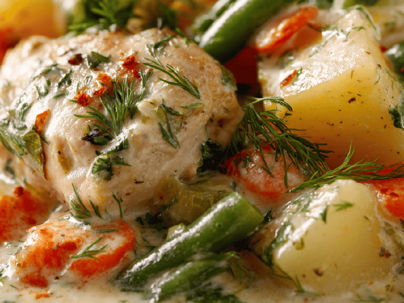 Frango Cremoso com Legumes