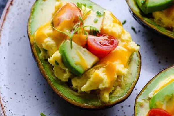 Salada Truta e Ovos Mimosa