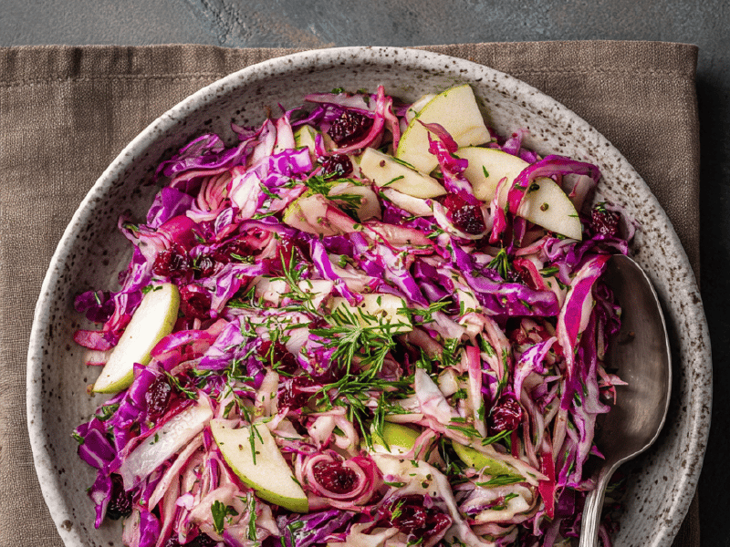 Salada de Repolho Roxo e Maçã