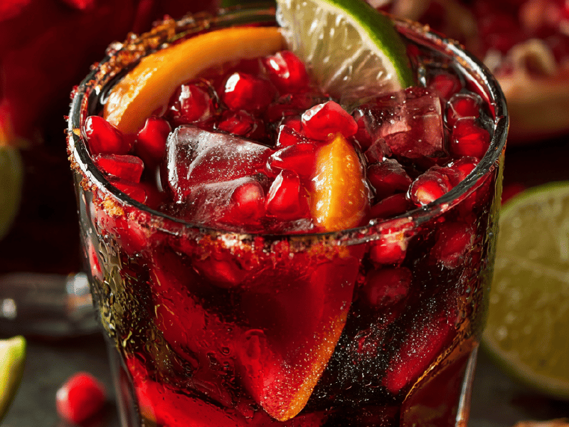 Sangria Vermelha Tropical