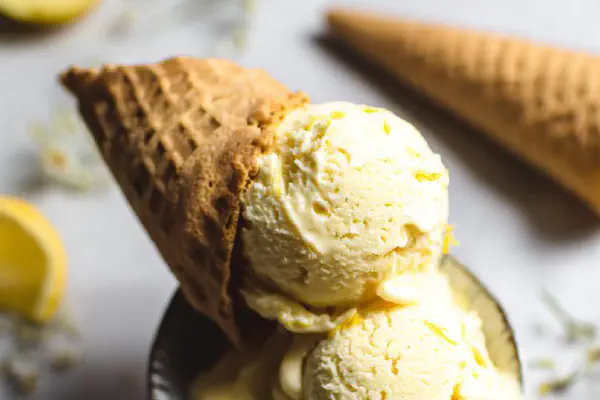 Brownie de Limão Cremoso