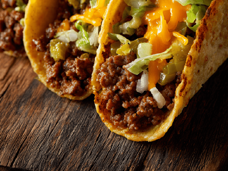 Tacos-burgers com molho cremoso